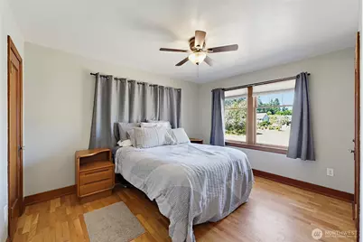 811 121st E, Tacoma, WA 98445 - Photo 25