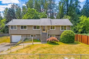 302 137th St SW, Everett, WA 98208 - Photo 3