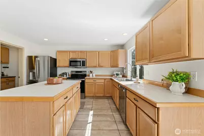 12469 SE 299th Place, Auburn, WA 98092 - Photo 11