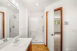 21622 11th Ct SE, Bothell, WA 98021 - Photo 33