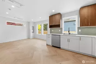 1109 NW 65th St, Seattle, WA 98117 - Photo 7