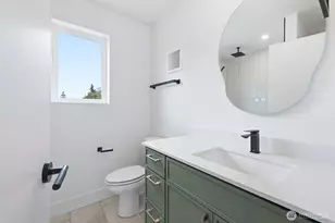 1109 NW 65th St, Seattle, WA 98117 - Photo 13