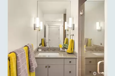 2834 Fairview Avenue E, Seattle, WA 98102 - Photo 13