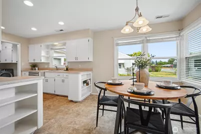 1712 D Street, Lynden, WA 98264 - Photo 11