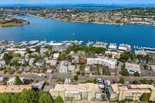 655 Crockett St, Seattle, WA 98109 - Photo 31