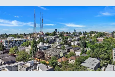 2111 E John Street #204, Seattle, WA 98112 - Photo 35