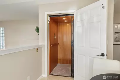 5064 Beach Drive SW, Seattle, WA 98136 - Photo 15