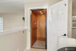 5064 Beach Dr SW, Seattle, WA 98136 - Photo 15