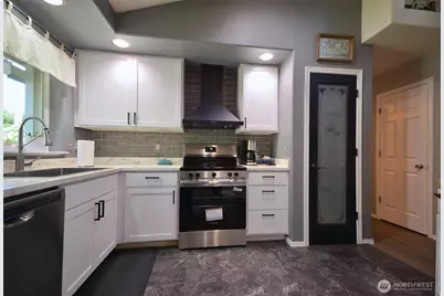 22013 Bluewater Drive SE, Yelm, WA 98597 - Photo 23