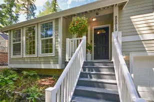 22013 Bluewater Dr SE, Yelm, WA 98597 - Photo 3