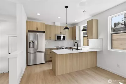 2611 NW 87th Street, Seattle, WA 98117 - Photo 5