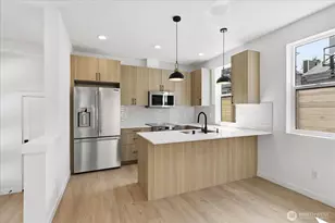 2611 NW 87th St, Seattle, WA 98117 - Photo 5