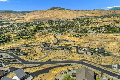3775 Sky Crest Lane, Wenatchee, WA 98801 - Photo 11