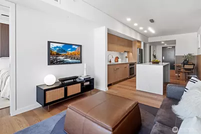 450 S Main Street #811, Seattle, WA 98104 - Photo 5