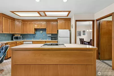 1643 NE Sumner Drive, Oak Harbor, WA 98277 - Photo 11