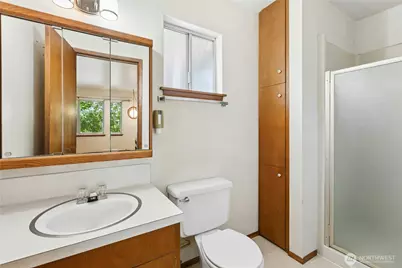 1643 NE Sumner Drive, Oak Harbor, WA 98277 - Photo 17