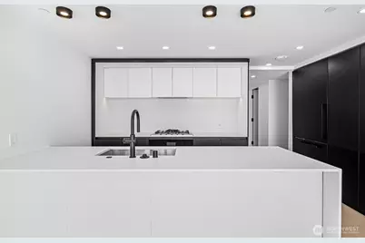 300 Virginia Street #4111, Seattle, WA 98101 - Photo 9
