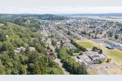 215 W Chenault Avenue, Hoquiam, WA 98550 - Photo 39