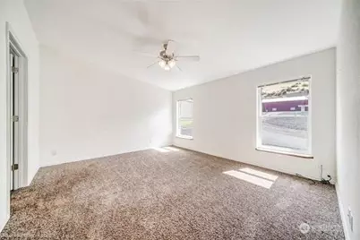 202 Airport Way, Seven Bays, WA 99122 - Photo 19