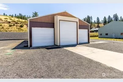 202 Airport Way, Seven Bays, WA 99122 - Photo 25