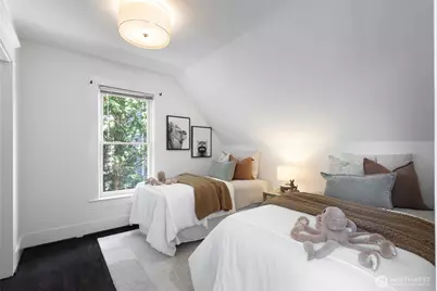 2815 8th Avenue W, Seattle, WA 98119 - Photo 19