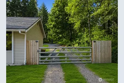 9565 Emerald Drive SE, Port Orchard, WA 98367 - Photo 21