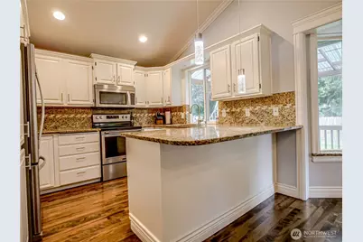 5920 35th Way SE, Auburn, WA 98092 - Photo 9