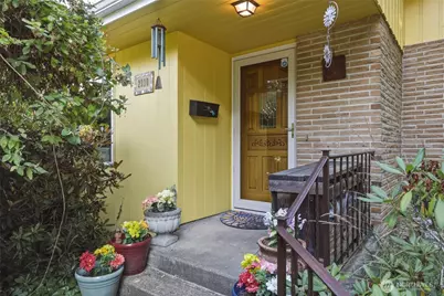 2010 Forest Hill Drive SE, Olympia, WA 98501 - Photo 1