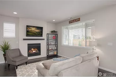 17617 35th Drive SE, Bothell, WA 98012 - Photo 3