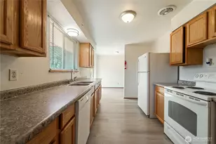 9820 Washington Blvd SW, Lakewood, WA 98498 - Photo 5
