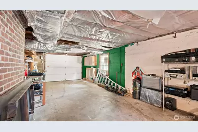 10003 15th Avenue S, Seattle, WA 98168 - Photo 27