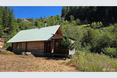 8925 Merry Canyon Road, Leavenworth, WA 98826 - Photo 35