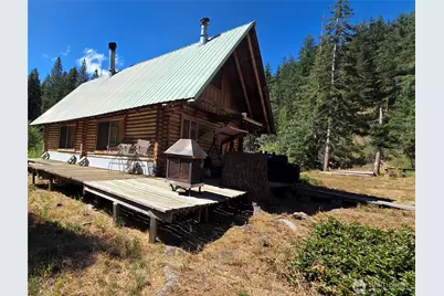 8925 Merry Canyon Road, Leavenworth, WA 98826 - Photo 7