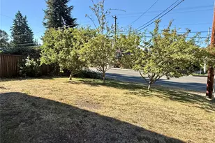 11002 24th Dr SE, Everett, WA 98208 - Photo 5