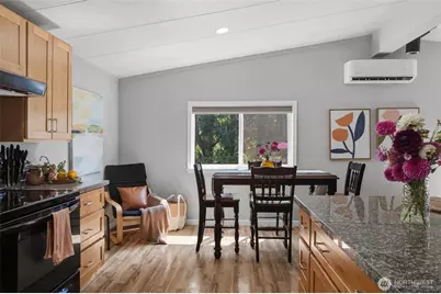 18689 2nd Avenue NE, Suquamish, WA 98392 - Photo 5