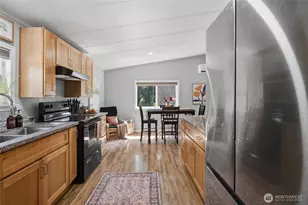 18689 2nd Ave NE, Suquamish, WA 98392 - Photo 7