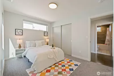 2337 W Plymouth Street, Seattle, WA 98199 - Photo 17