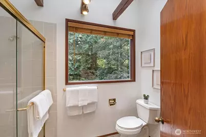 14629 255th Avenue SE, Issaquah, WA 98027 - Photo 15