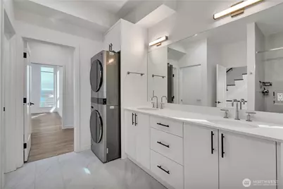 1778 A Alki Avenue SW, Seattle, WA 98116 - Photo 19
