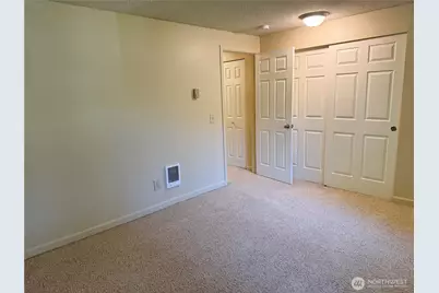 23816 12th Place S #405, Des Moines, WA 98198 - Photo 11