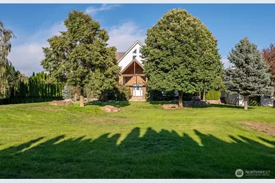 9592 Baseline .5 Rd SE, Moses Lake, WA 98837 - Photo 3