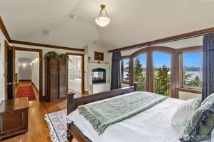 4725 W Mercer Way, Mercer Island, WA 98040 - Photo 23