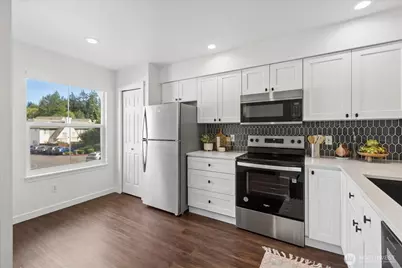 1600 121st Street SE #S-103, Everett, WA 98208 - Photo 17