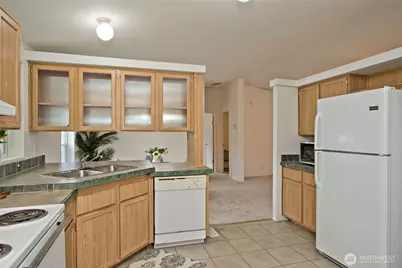 22003 SE 272nd Place, Maple Valley, WA 98038 - Photo 13