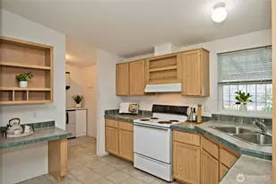 22003 SE 272nd Pl, Maple Valley, WA 98038 - Photo 11
