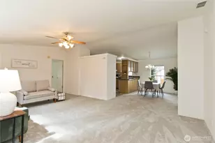 22003 SE 272nd Pl, Maple Valley, WA 98038 - Photo 7