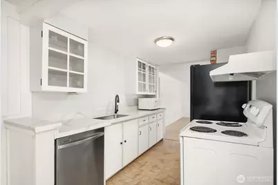 2728 60th Avenue SE, Mercer Island, WA 98040 - Photo 13