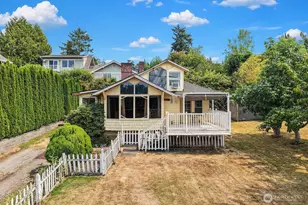 2728 60th Ave SE, Mercer Island, WA 98040 - Photo 1