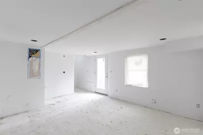 5752 NE 62nd Street, Seattle, WA 98115 - Photo 17