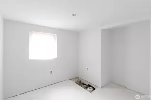 9617 15th Ave NE, Seattle, WA 98115 - Photo 13